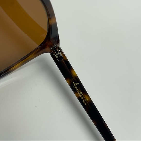 Amelia E Tortoise Oval Sunglasses Frames - Picture 6 of 7